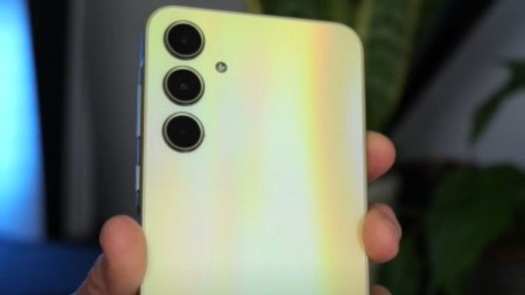 Samsung Galaxy A35 Design and Build